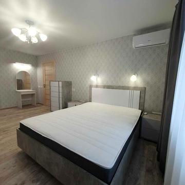 Юрія Іллєнка вул. (Мельникова), 7