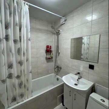 Продам 1к квартиру з кап ремонтом, низ пр. Поля