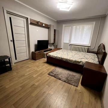 Двокімнатна квартира Свято-Миколаївська