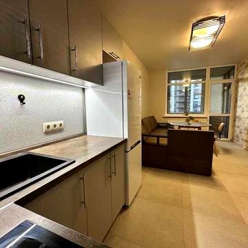 Оренда 1к. квартири 3-й Поверх  ЖК "Варшавський мікрорайон" Виноградар