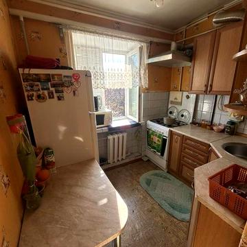 Трикімнатна квартира в районі залізничного вокзалу