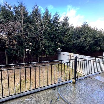 Продаж  чорнової квартири