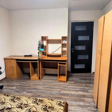 Здам кімнату у 4-кімнатній квартирі