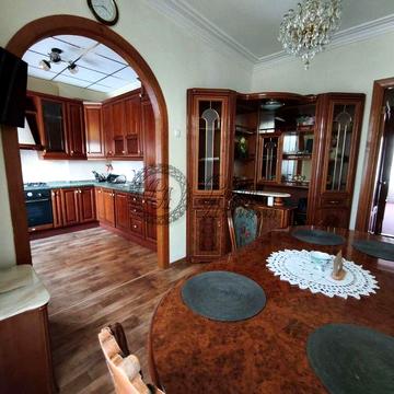 Продаж 4к на Хрещатику 88.4 м2