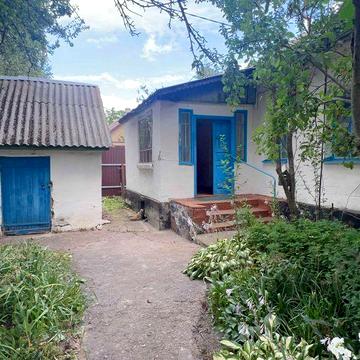 Земельна ділянка 25 соток з будинком в селі Княжичі, газове опалення