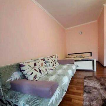 Довгострокова оренда 1к Квартира Сімферопольська вулиця