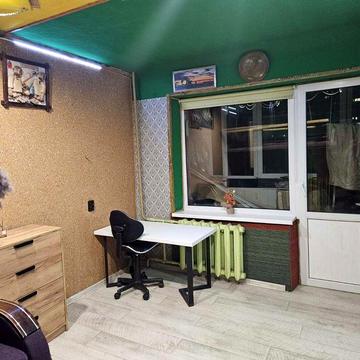 1 кім кв . 5 хв м. Оболонь.  Йорданська 24. Оренда. Вільна