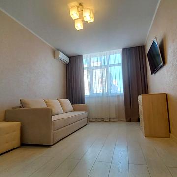 Петра Калнишевського вул. (Михайла Майорова), 6