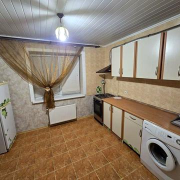 Оренда 1-кім.кв 45/18/10, 1/2 Крюківщина в районі ж/к "Євромісто"