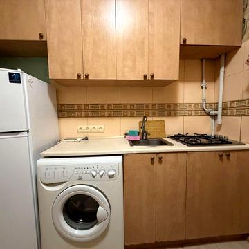 Оренда, Метро дарниця, червоноткацька 12, 2 окремі кімнати