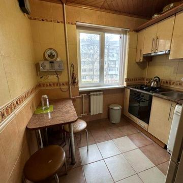 Здається квартира біля Жовтневого парку