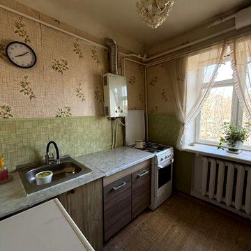 Оренда двокімнатної квартири на Степана Бандери