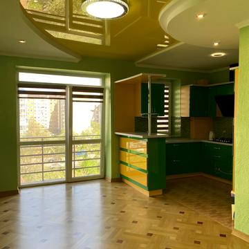 Пасічна вул., 2а