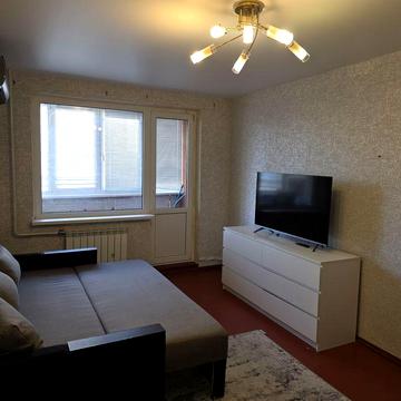 Оренда 2-кімн.квартири на Митниці