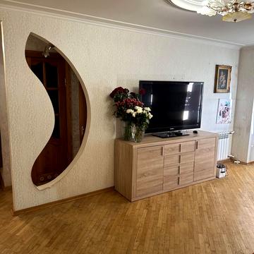 Київська вул., 86