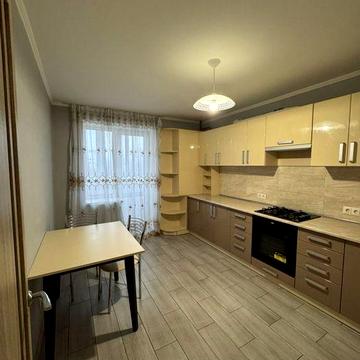 Алмазний новий будинок