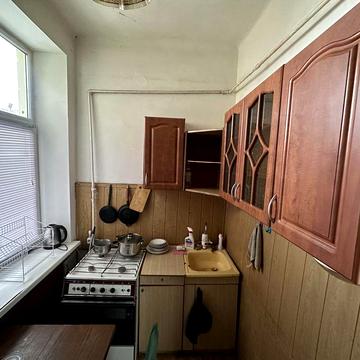 Здам 2 кім в Залізничному районі.