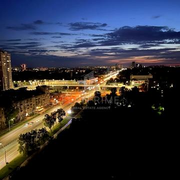 Берестейський просп. (Перемоги), 42а