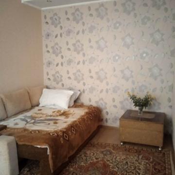 Успенська вул. (Чичерина), 127