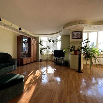 Оренда 3-к кв Бровари Чорних Запорожців буд. 57