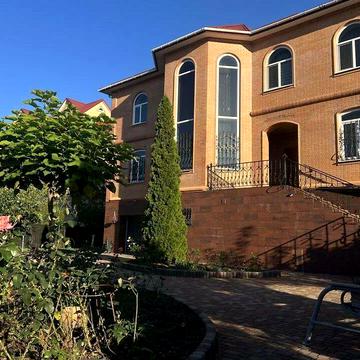 Амбулаторія, Гатне, Фастівський, Київська область 750000.0 USD