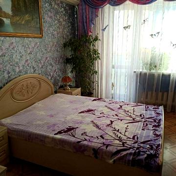 Євгена Чикаленка вул., 69