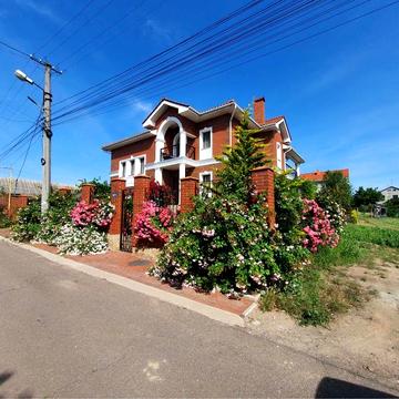 Продажа эксклюзивного дома в Нерубайском, ул. Королёва