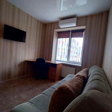 Сдам гостинку метро Академика Павлова