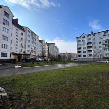 Однокімнатна квартира в Хлібодарському(3-271-396)