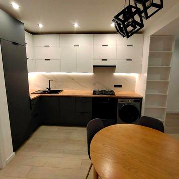 Здаю в оренду двокімнатну квартиру!