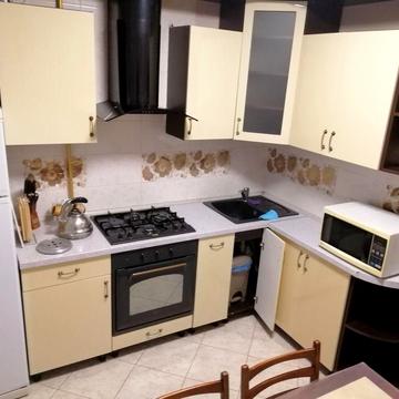 Здам гарну 3 кімнатну квартиру в  спальному районі.