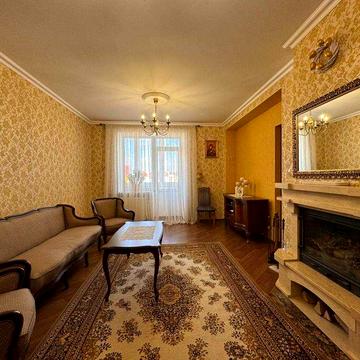 Продаж 2-рівневої квартири 137,3м2  по вул. Зелена парк Погулянка