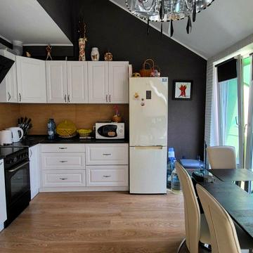 Регенераторна вул., 4к2