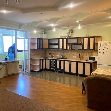 Аренда просторной 3х к.кв Корабельный р-н 8/10 10000грн