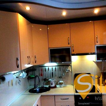 Продаж 3-х кімн. квартири в Олександрівському (019)