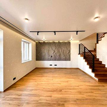 Будинок з Стильним ремонтом від ЗАБУДОВНИКА!