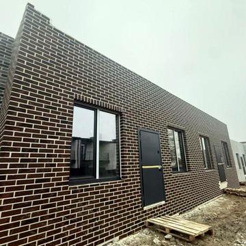 2-х кімнатний Таун, паркомісце, задній двір! РОЗТЕРМІНУВАННЯ! Газ