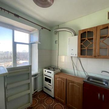 Терміновий продаж 1 кімнатної квартири Дружба