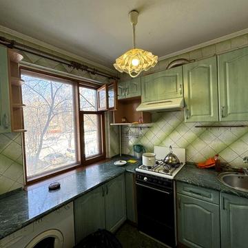 Продам 2 кімнатну квартиру