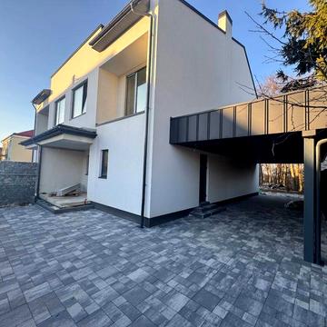 Продаж котедж вул. Личаківська , новозбудований.