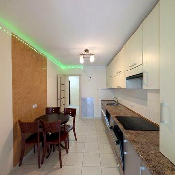 Оренда однокімнатної квартири у новобудові, 3 поверх, великий двір _RR