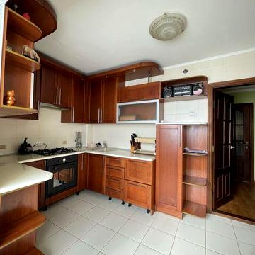 2 кім . Вул. Золотогірська