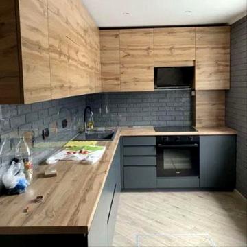 М-н Юрівка окремий будинок гарний стан