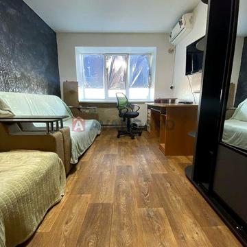 Здається 2-х кімнатна на Соцмісті