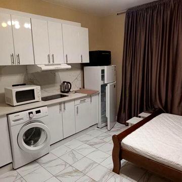 Оренда 1-к, Печерський район, метро Печерська, бул. Лесі Українки 21б