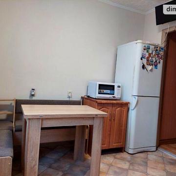 Довгострокова оренда 2к Квартира Хоткевича Гната вулиця