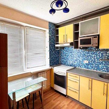 Продам 2 к.кв. м. 23 Августа 5 мин. пешком (404868)