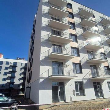 3 кімнатна з оптимально корисною площею в 6-поверховій новобудові.