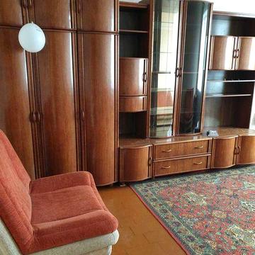 Однокімнатна сталінка на Социку біля басейна