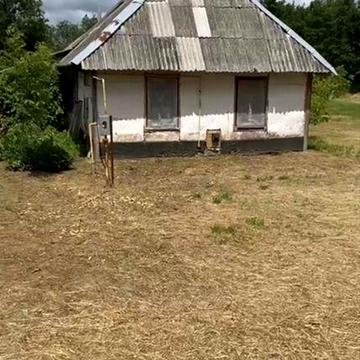 ПРОДАМ  старенький будиночок. с.Калинівка Макарівський р-н